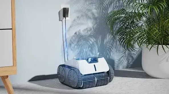 Bezprzewodowy odkurzacz do basenu automatyczny Aquaviva Osprey 700 - Zdjęcie 3