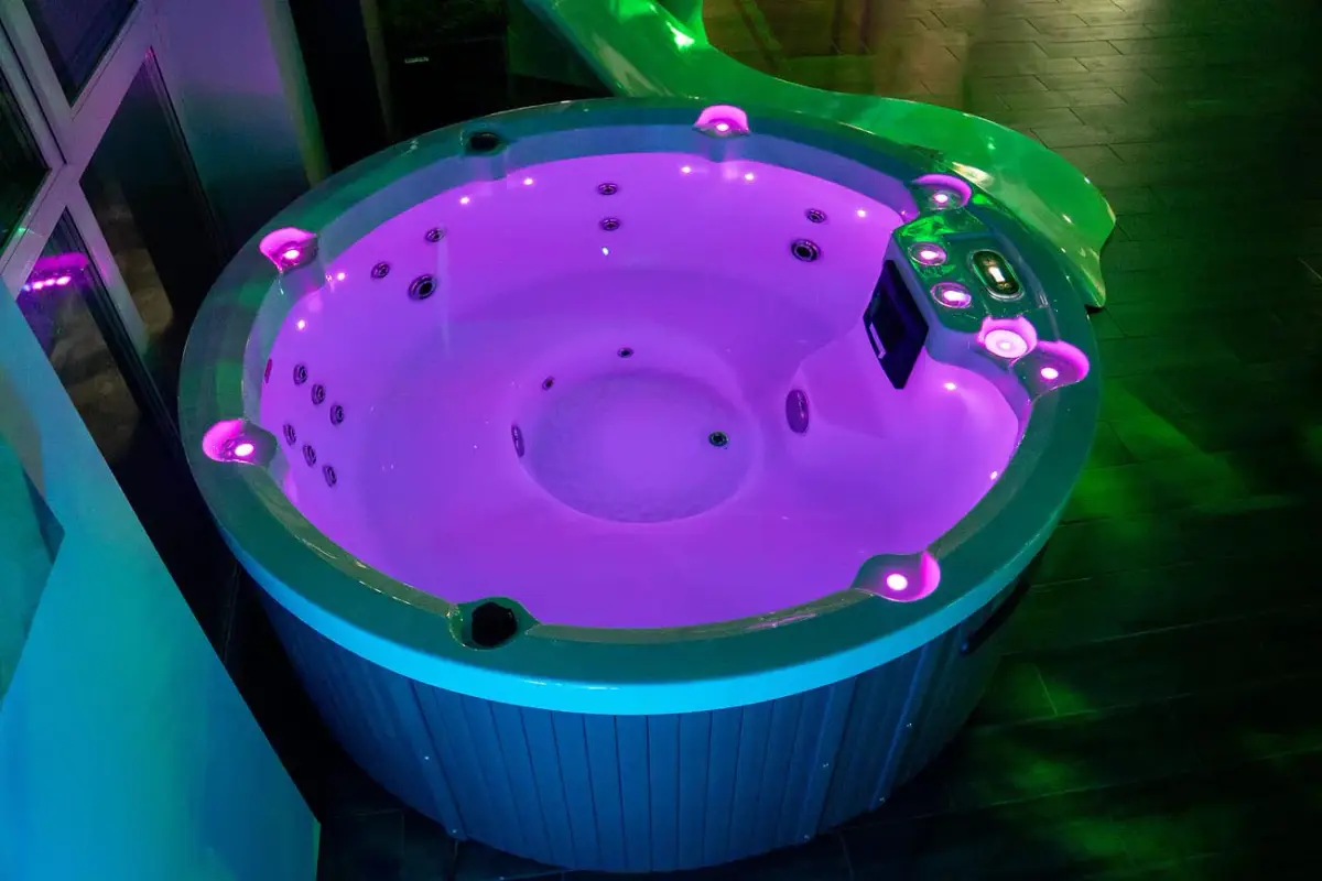 Wanna SPA z hydromasażem Aquajoy Lagoon (195х82 cm), marmur srebrnobiały - Zdjęcie 13