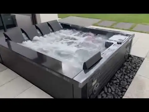 Wanna SPA z hydromasażem Aquajoy Venice (215х190х70 cm), ciemny opal, z głośnikami i podświetleniem LED - Zdjęcie 2