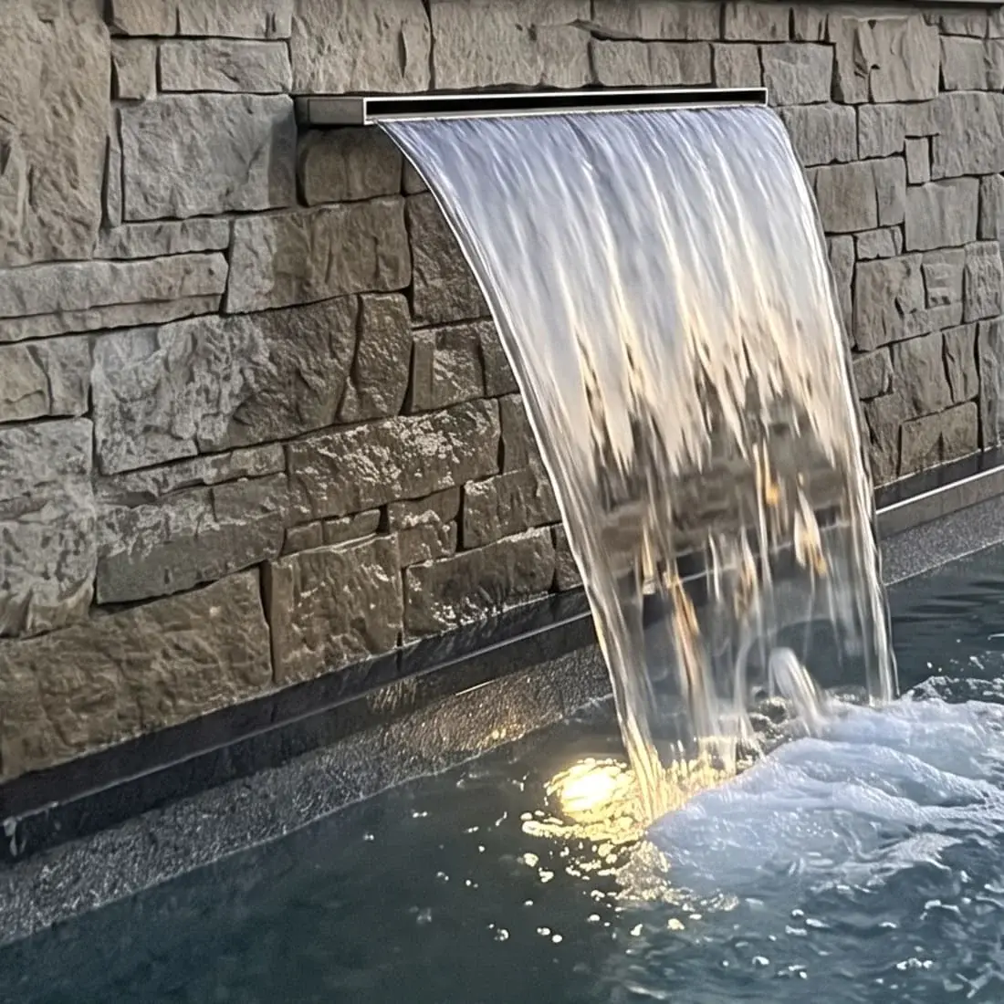 Flexinox Maui Wall Wall Waterfall (500 mm, 20 m³/h, AISI 316L) - Image 3